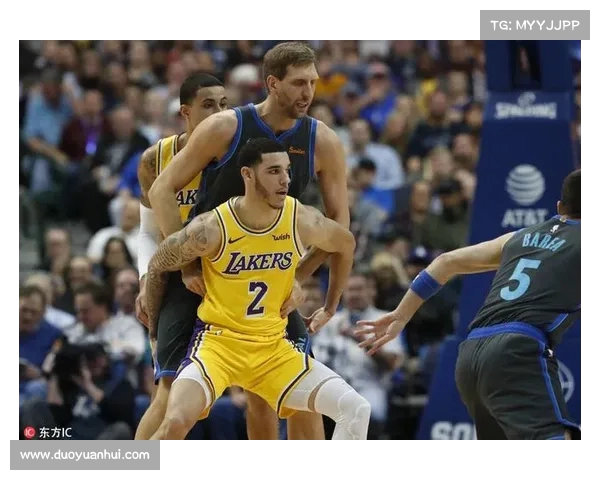 提升防守效率:解密NBA顶级防守队伍的成功秘诀与策略分析 提升防守效率:解密NBA顶级防守队伍的成功秘诀与策略分析